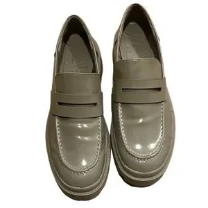 Zara Olive Green Loafers Zara | Shoes | Green Zara Loafers | Poshmark main image 2